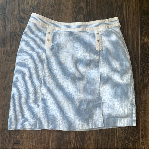 Fairway & Greene Dresses & Skirts - Fairway & Greene Seersucker Blue White Stripe Skort size 8